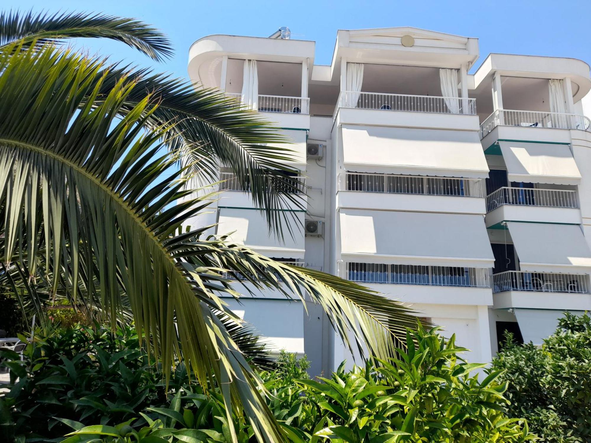 Vila Marjana Sarande Luaran gambar